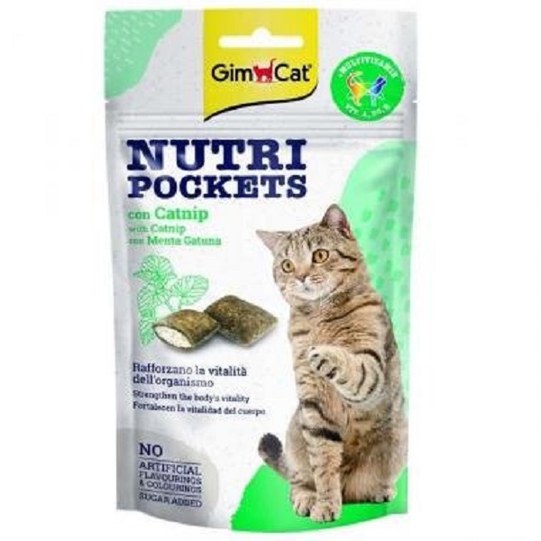 GimCat Snack Nutripockets Vitamin & Macskamenta   60 g